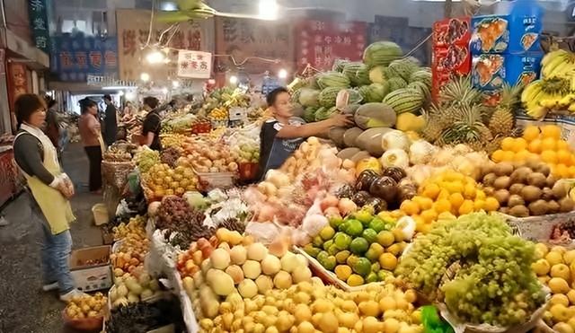 失去中国市场后，大量水果烂地里卖不出去，现在开始后悔得罪中国