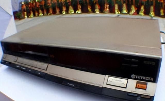 中国发明VCD，却被国外联合消灭，30年前的芯片之战毁灭百亿市场