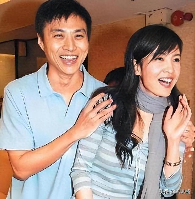 被戴8次绿帽子，3次被捉奸在床，这就是我们“玉女”守卫的爱情