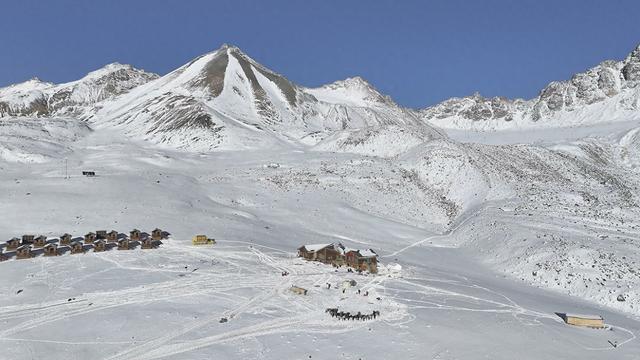 “雪”力全开岗什卡