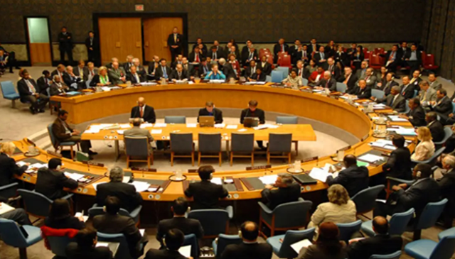 打？奉陪到底，联合国爆发激战，中方开始算账，第一个收拾美国