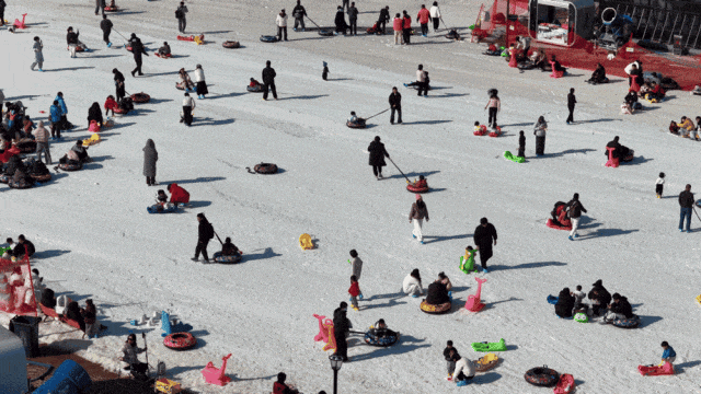 杭州这块“雪地”太火爆，一天突破30000人次！最新提醒：错峰出游