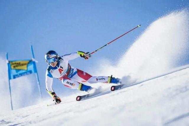 寒冬腊月，冰雪纷飞，正是全国上下玩转冰雪的好时节！