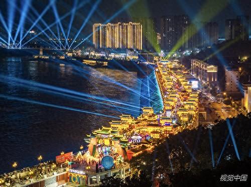 热点透视｜超长假期“引爆”文旅新玩法