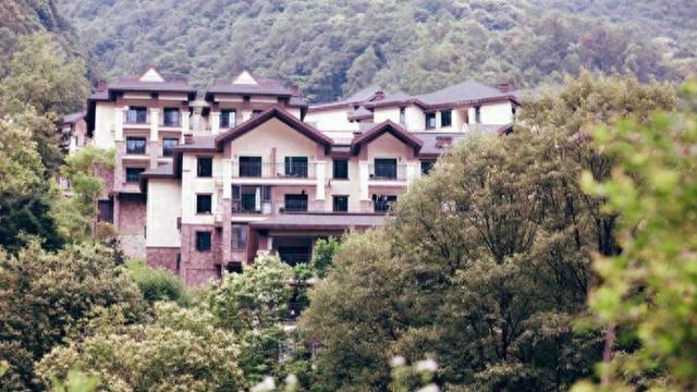 李大伟：神农架的“上海新村”