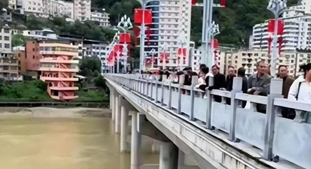 确认死亡！陕西新郎遗体被找到，身上穿喜服，女方：会尽快去看望