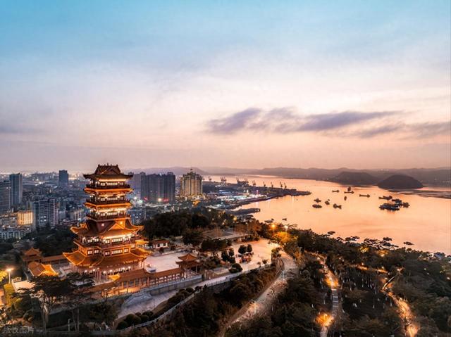 中越边境的隐秘天堂：防城港3天2夜海陆双拼全攻略
