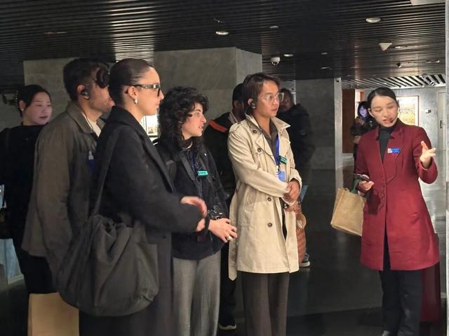 燃爆！60+国际青年探秘大足石刻，沉浸式对话千年文明！