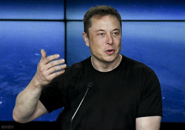 你的下一部手机，可能只是个“空壳”？马斯克设想的未来手机