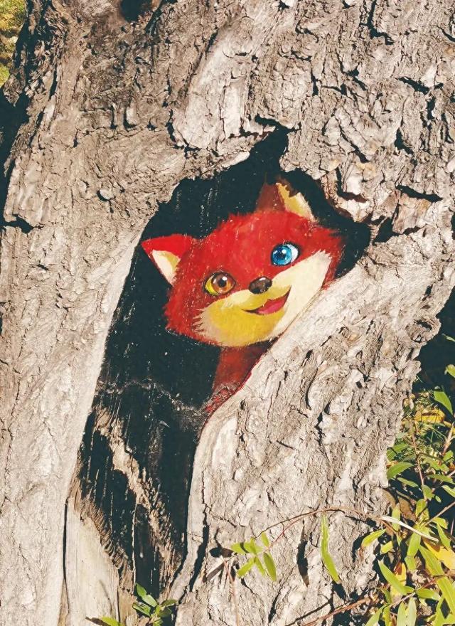 迎泽公园，树洞画的温暖