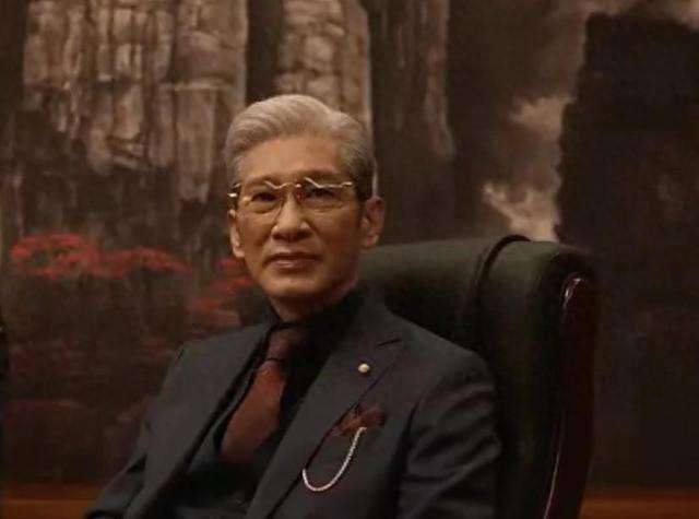 他是国家一级演员，至今无儿无女无绯闻，如今58岁熬成演技天花板