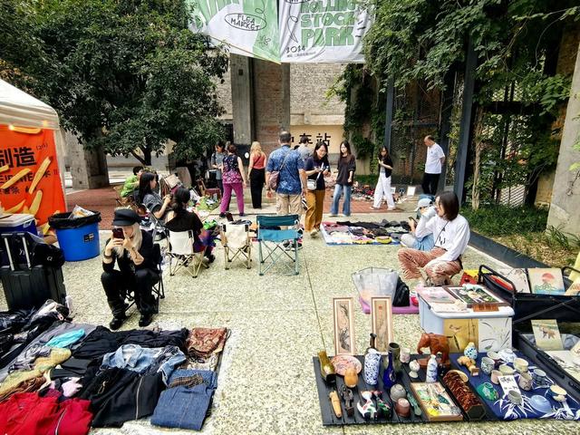 “NEED！中车跳蚤市场”开市！假期首日客流量超1000人次