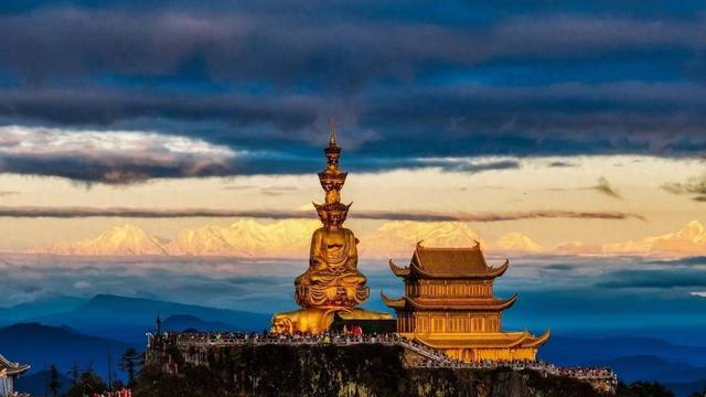 600万游客登峨眉，竟多错过“宝藏”！局长安利“小小峨眉山”最佳打开方式｜2025中华文化天府论坛