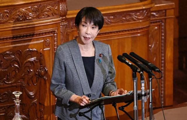 高市早苗彻底误判！1.25万亿军购被砍，北京这招太狠	，赖清德慌了