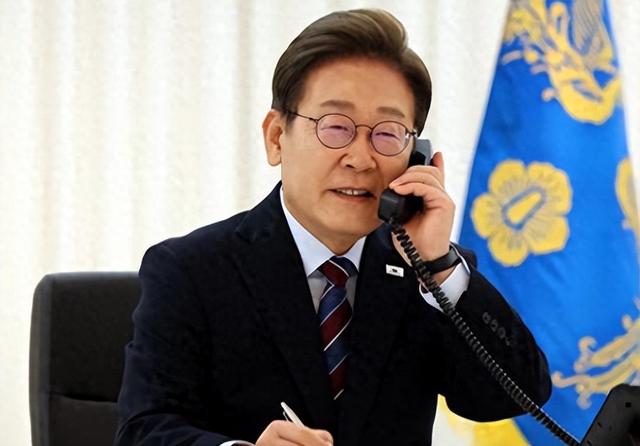 特朗普公布全球关税，李在明“一跪到底”，送上4500亿助美，韩外长叫嚣：必须警惕中国