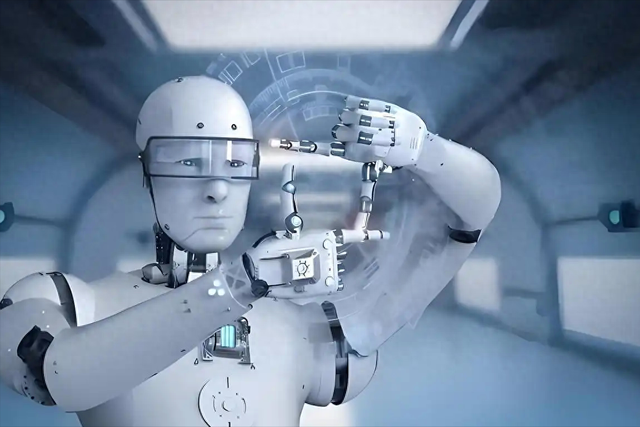 谁在吃AI蛋糕？科技巨头控AI，好处风险两头堵，各国监管急刹车