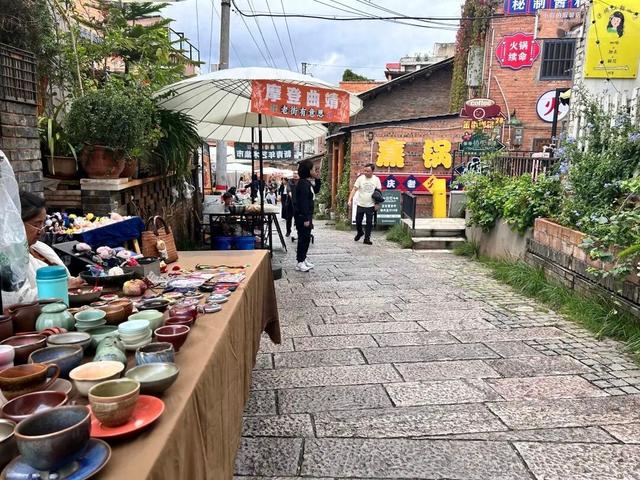 曲靖老街·新青年艺术集市“老街有意思2.0”开集了！