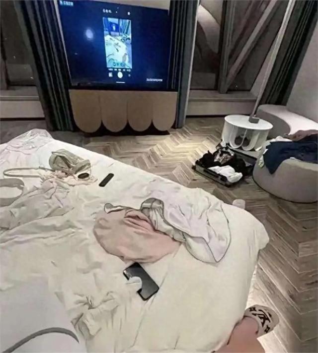 为什么现在酒店退房都不再“查房”了？内部员工说出实情：明白了