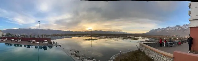 今日，我们走过了人生所有的弯路，从此人生尽是坦途！