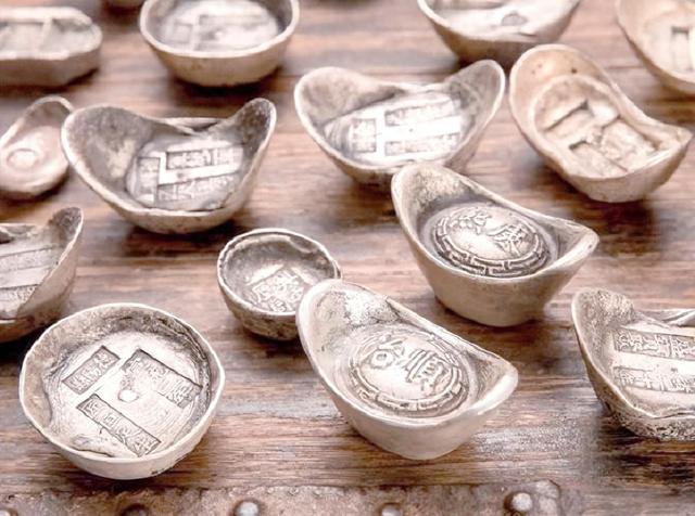 白银涨120%不是终点! 20万亿美元大迁徙开启, 才是未来5年财富密码