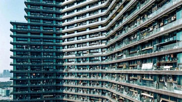 杭州网红，批量撤退？