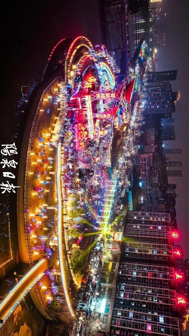 这样的阳泉，谁能不爱？2026桃河灯会高清大图来袭，美到窒息！