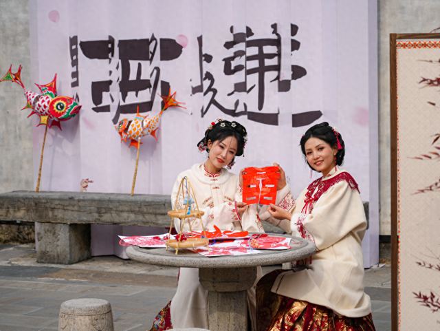 若你问深秋最该去哪里偷段闲？答案，就藏在黟县