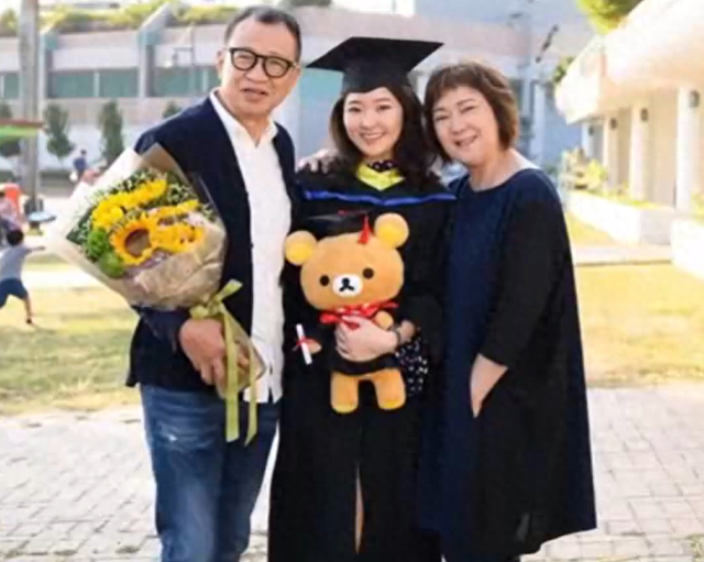 许绍雄刚走，又一港星传出噩耗，“最帅展昭”病逝，原来早有征兆