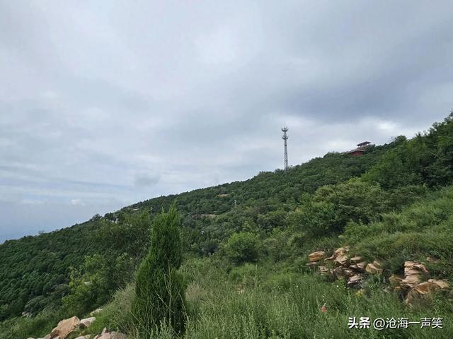 山有山的崎岖，山有山的巍峨，征服它是登山爱好者唯一动力和目标