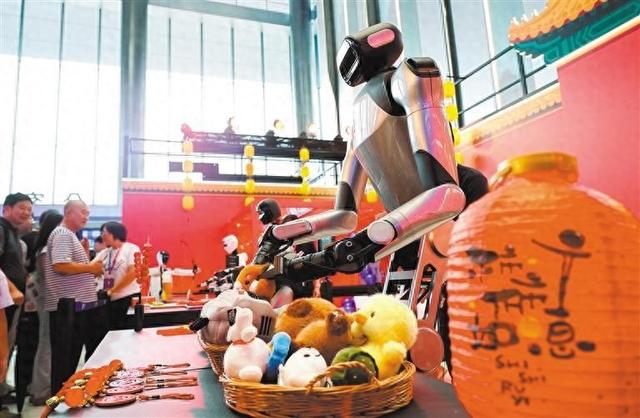 让机器人更智慧——2025世界机器人大会掠影