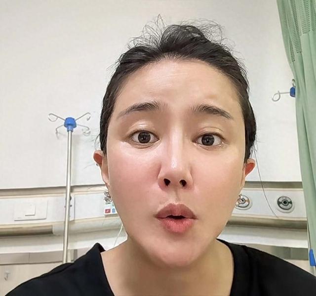 43岁艳星宣布怀孕，嫁给山东小伙结婚生子，网友争议背后藏着什么