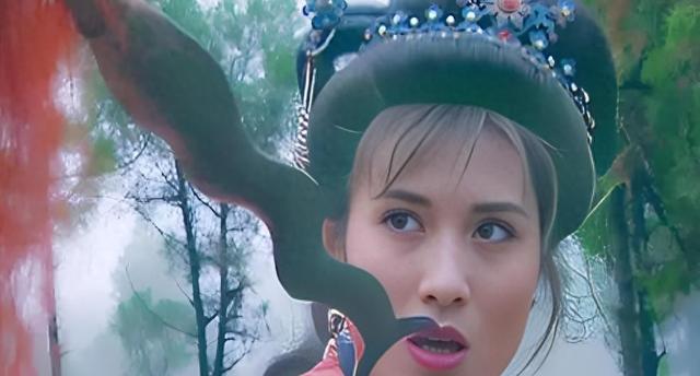 难怪扈三娘不恨宋江，你看宋江擒下她那晚，夺走了她的什么就懂了