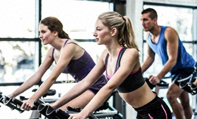 普通人，请你不要拼命地去健身！