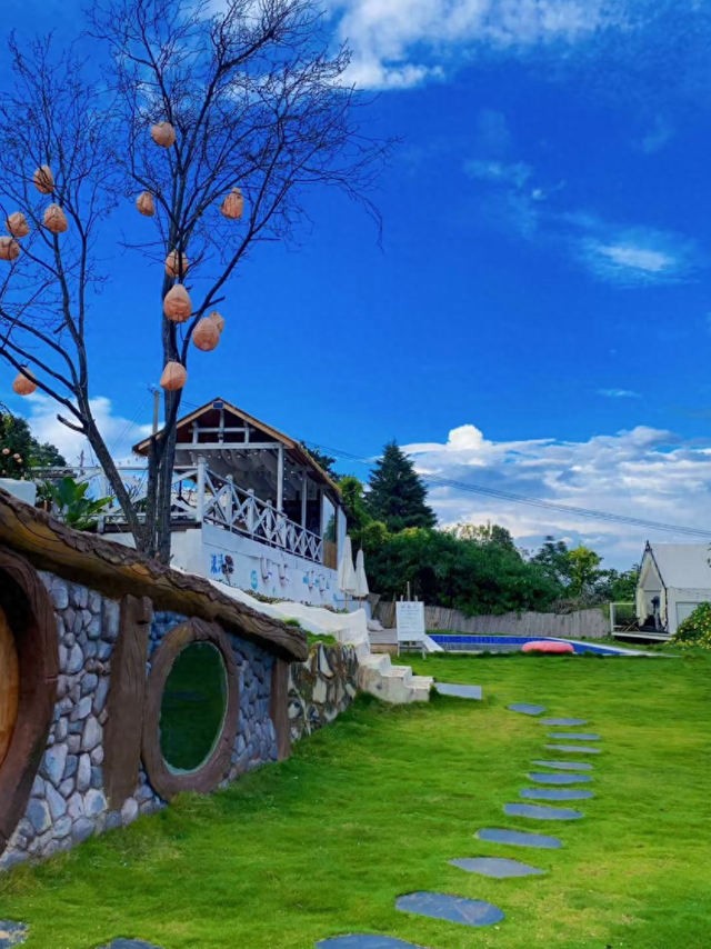 五华西翥以民宿为支点撬动旅居经济