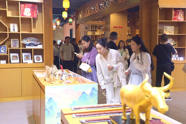 第三届“天马行空·自在武威” 文创产品和旅游商品设计大赛暨促消费展示展销活动启动