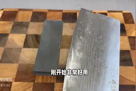 磨菜刀切记不要竖磨也别横磨，学会这个方法，刀钝了自己磨...图片