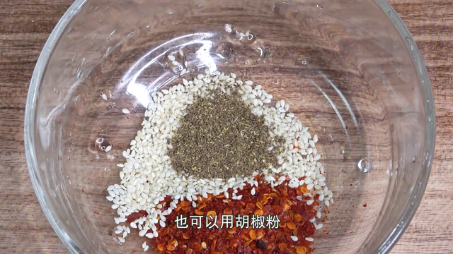 豆腐又出新吃法，大厨教你做砂锅肉末豆腐，鲜香下饭，营养解馋