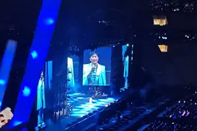 #《爱如潮水》图片