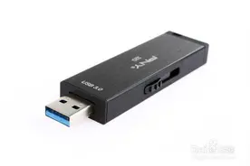 怎么用U盘重装系统？图片