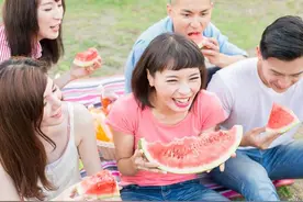 同学聚会最悲哀的是什么？图片