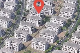 这里就是国内最大的烂尾别墅群，密密麻麻的别墅建成后废弃...图片