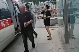 陌生人喝药，家属拿不出钱救治。陌生女子直接给120转了5000元钱请求尽全力抢救他。#爱心 #正能量视频封面