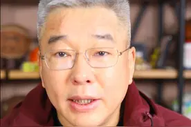 阿森纳能否在英联杯半决赛首回合占得先机？ #dou来足球季 #足球合伙人 #足球的魅力视频封面
