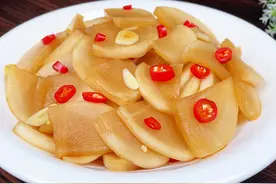 原来腌萝卜这么简单，多加这两步，酸辣又爽口，放一个月都不坏