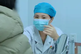 脸上突然大面积爆痘，今天带你找原因 #痘痘 #痤疮 #粉刺 #医生日常 #医学科普