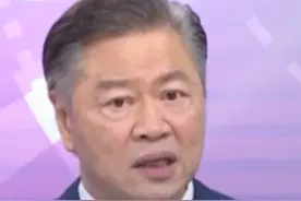 三型舰载机在福建舰成功完成电磁弹射 赖岳谦：中国后来居上，美国压力很大