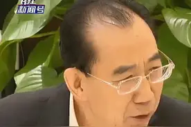吴海龙谈“关税战”特朗普四处出击 各国要敢于说“不”视频封面