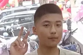 咸阳市急寻：16岁男生失联数日，穿浅蓝色校服上衣，骑蓝色自行车，高1米89图片