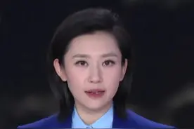 今年第4号台风“丹娜丝”，今天（7日）穿过台湾进入东海，继续北上，影响浙江福建等地。（央视频号：新闻来了）