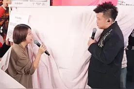 惊！原来这款厚蚕丝被价格这么香，买到就是赚到。这款水星家纺蚕丝被简直太合适了！到手两条（母被900克+子被350克），净重约8.22斤！有机蚕丝填充，正品保障，假一罚十，赠送运费险，七天试睡，尺寸为200cm*23cm。#蚕丝被  #水星家纺  #木森  #被子推荐  #被子